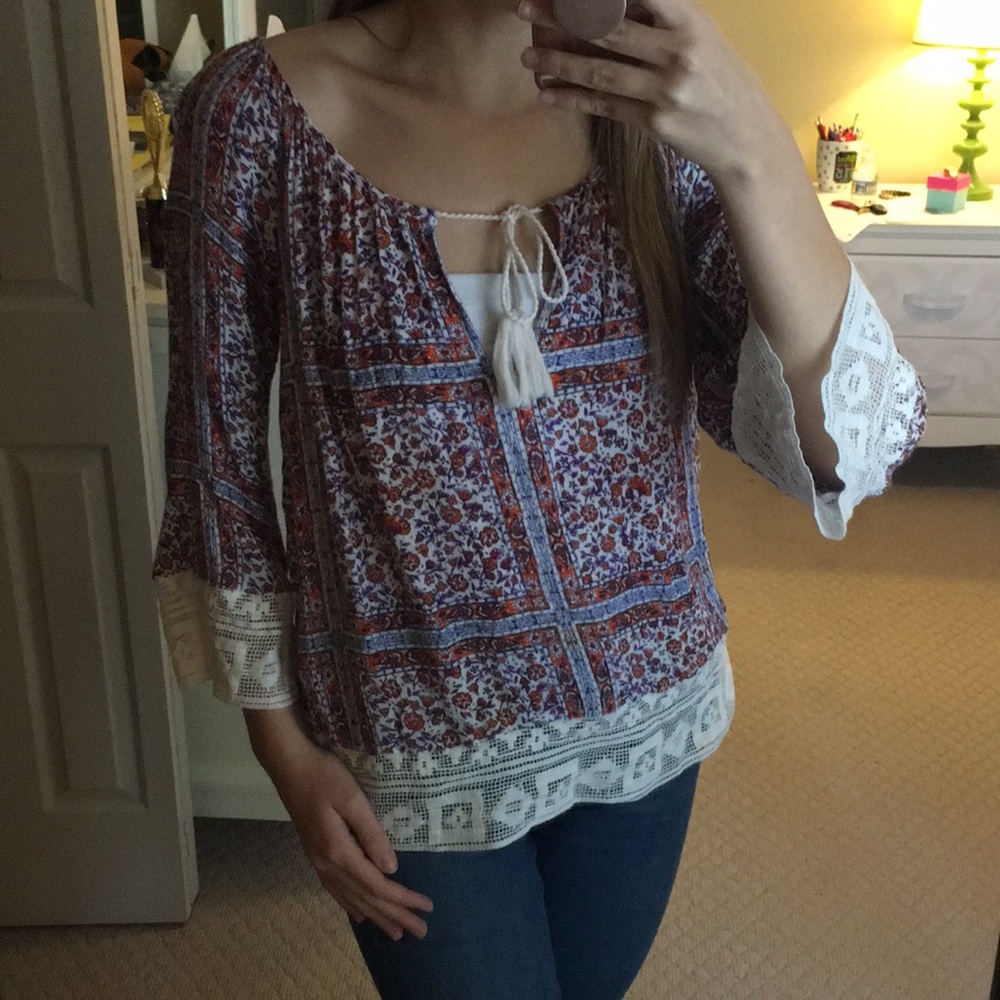 Floral print blouse